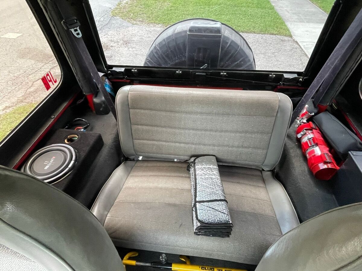 1994 Jeep Wrangler SE - photo 7