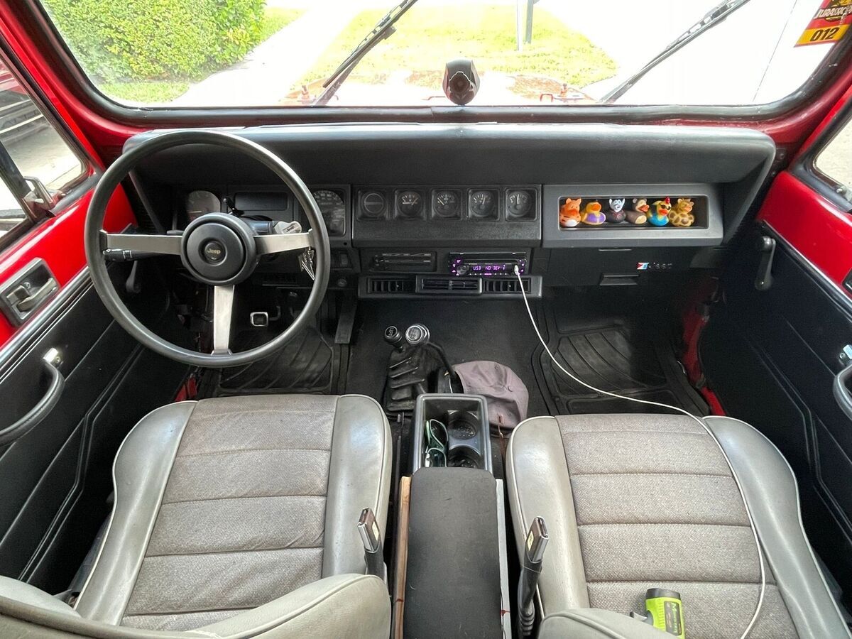 1994 Jeep Wrangler SE - photo 8