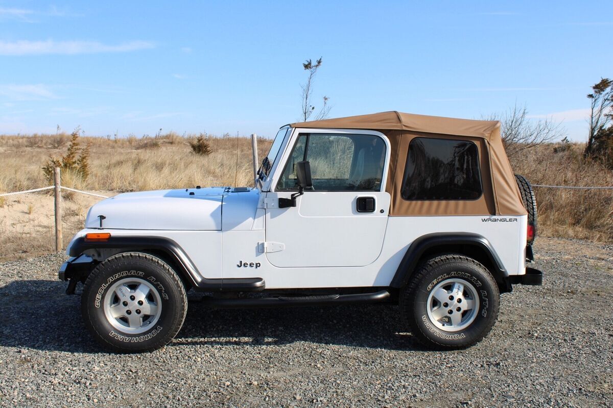1994 Jeep Wrangler SE - photo 2