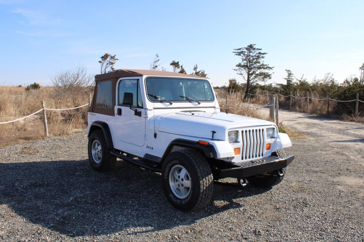 1994 Jeep Wrangler SE - photo 4