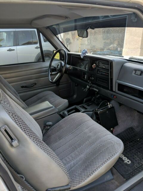 1994 Jeep Cherokee - photo 7