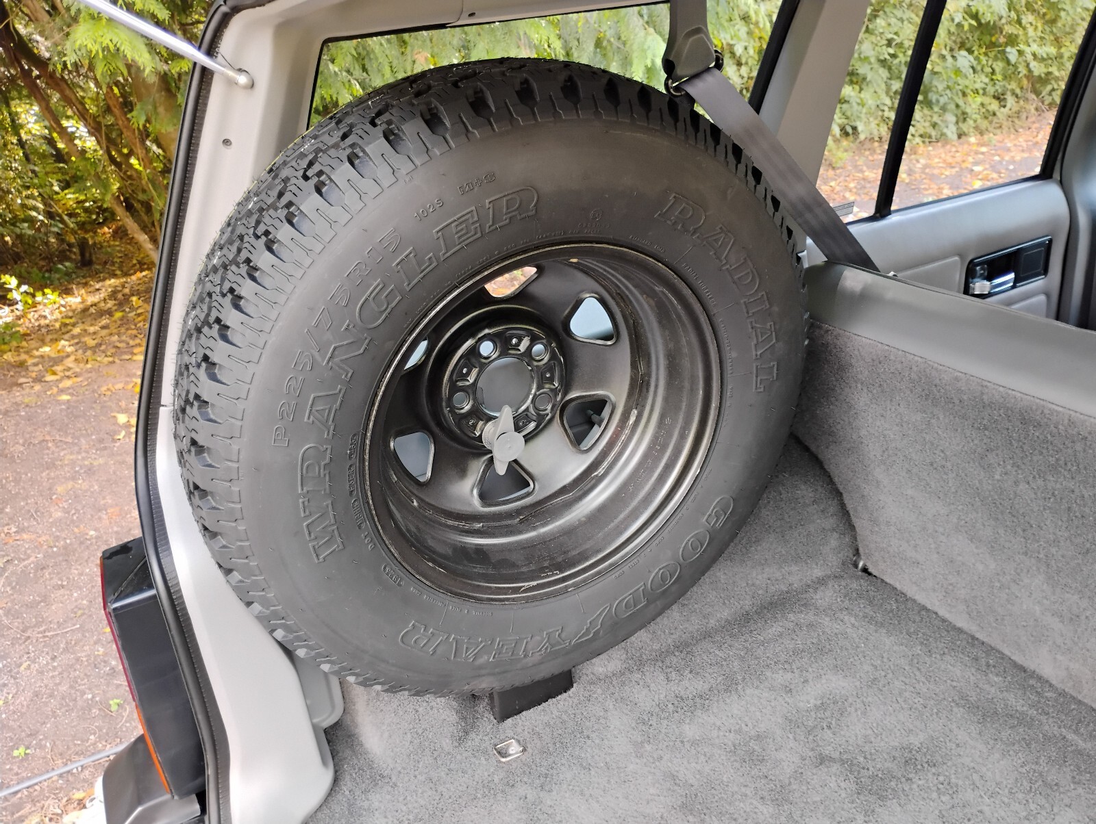 1994 Jeep Cherokee SPORT - photo 12