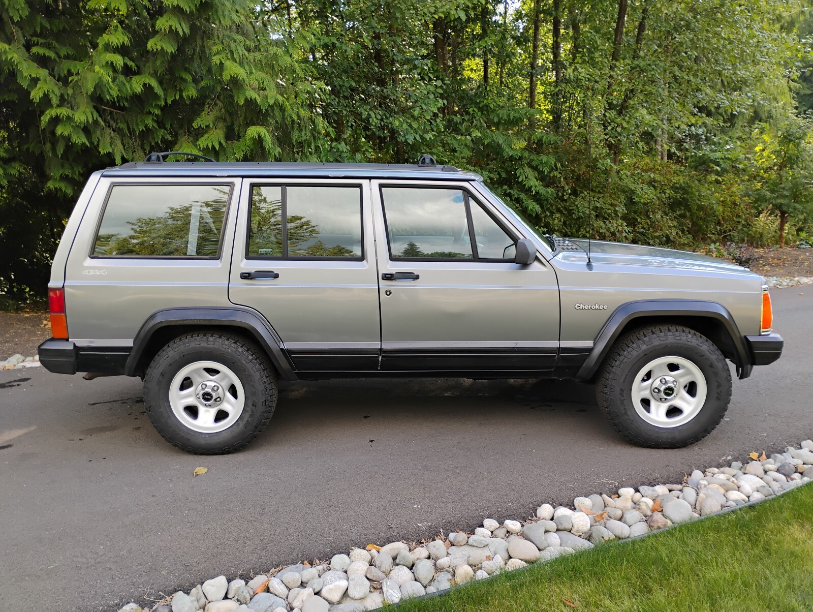 1994 Jeep Cherokee SPORT - photo 4