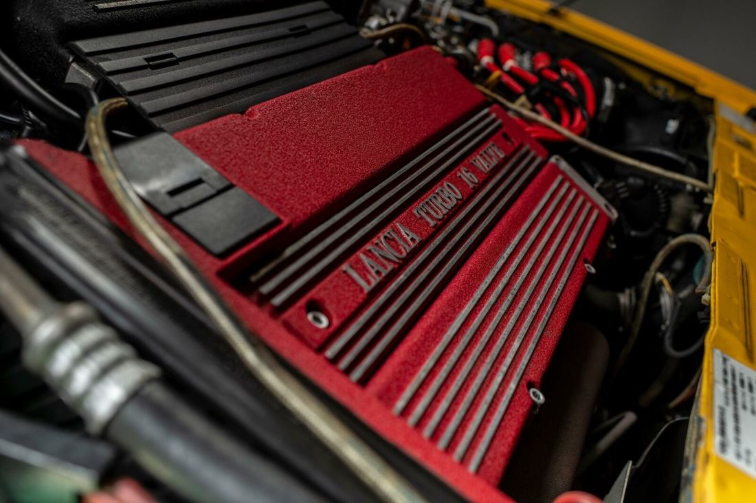 1994 Lancia Delta HF Integrale Evo II - photo 12