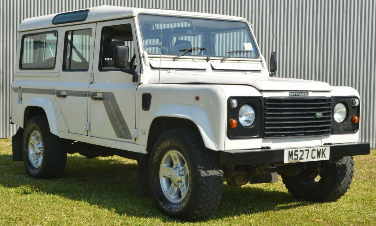 1994 LAND ROVER DEFENDER 110 300TDI CSW 1994 Land Rover Defender defender 110