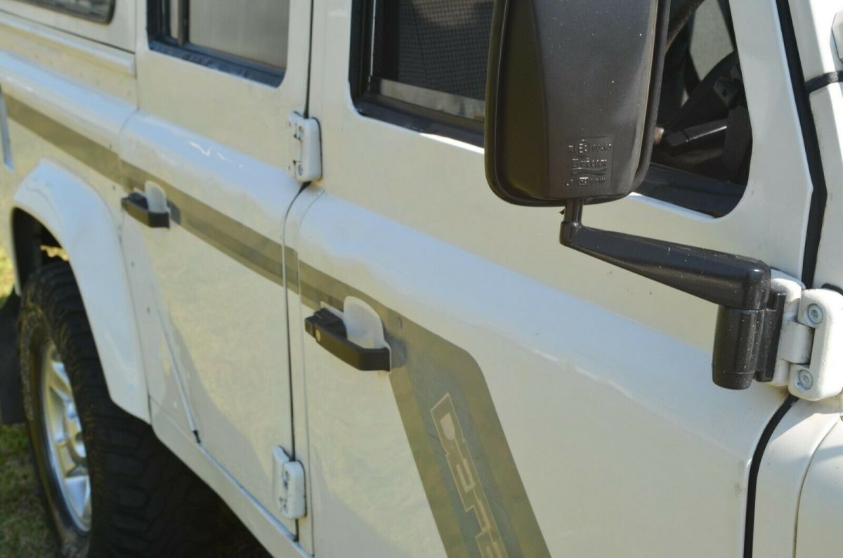 1994 Land Rover Defender defender 110 - photo 4