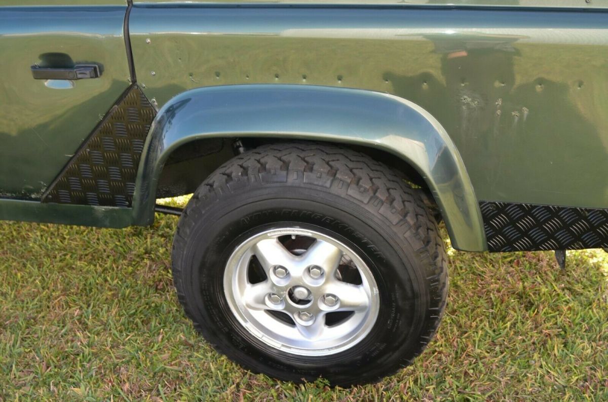 1994 Land Rover Defender defender 110 - photo 9