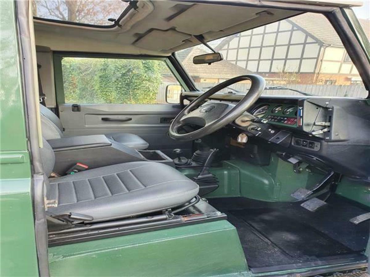 1994 Land Rover Defender - photo 7