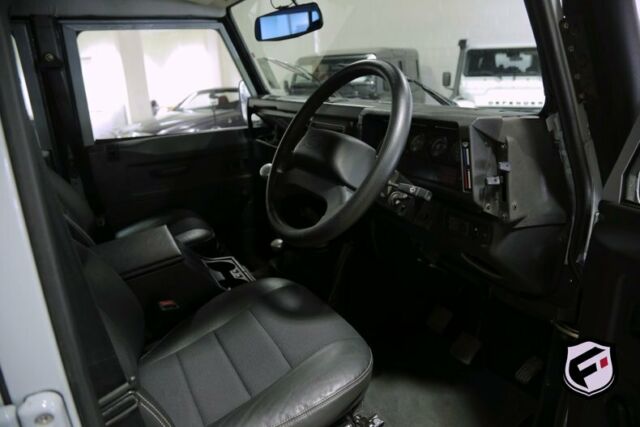 1994 Land Rover Defender 110 - photo 10