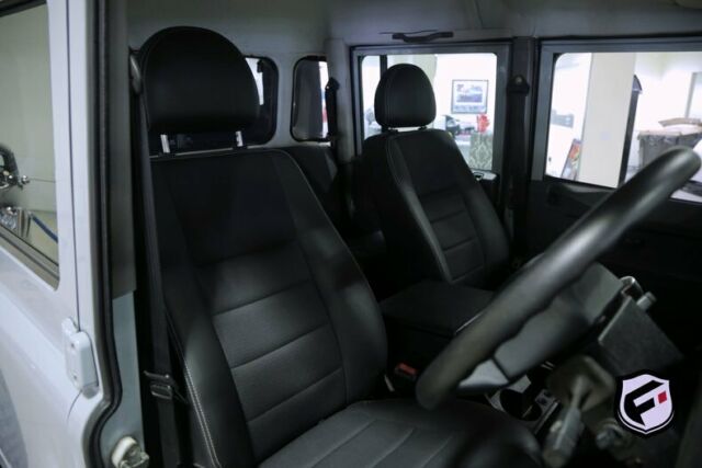 1994 Land Rover Defender 110 - photo 11