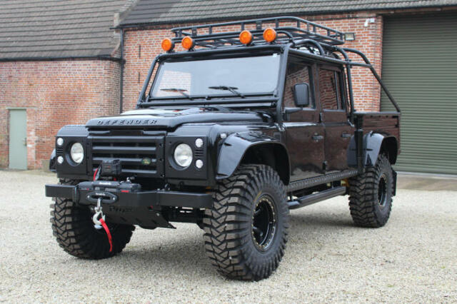 1994 Land Rover Defender 130 Spectre 007 - photo 8