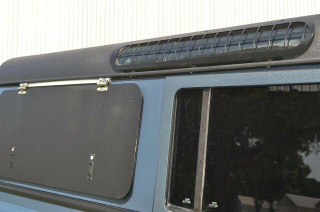 1994 Land Rover Defender defender 110 - photo 5