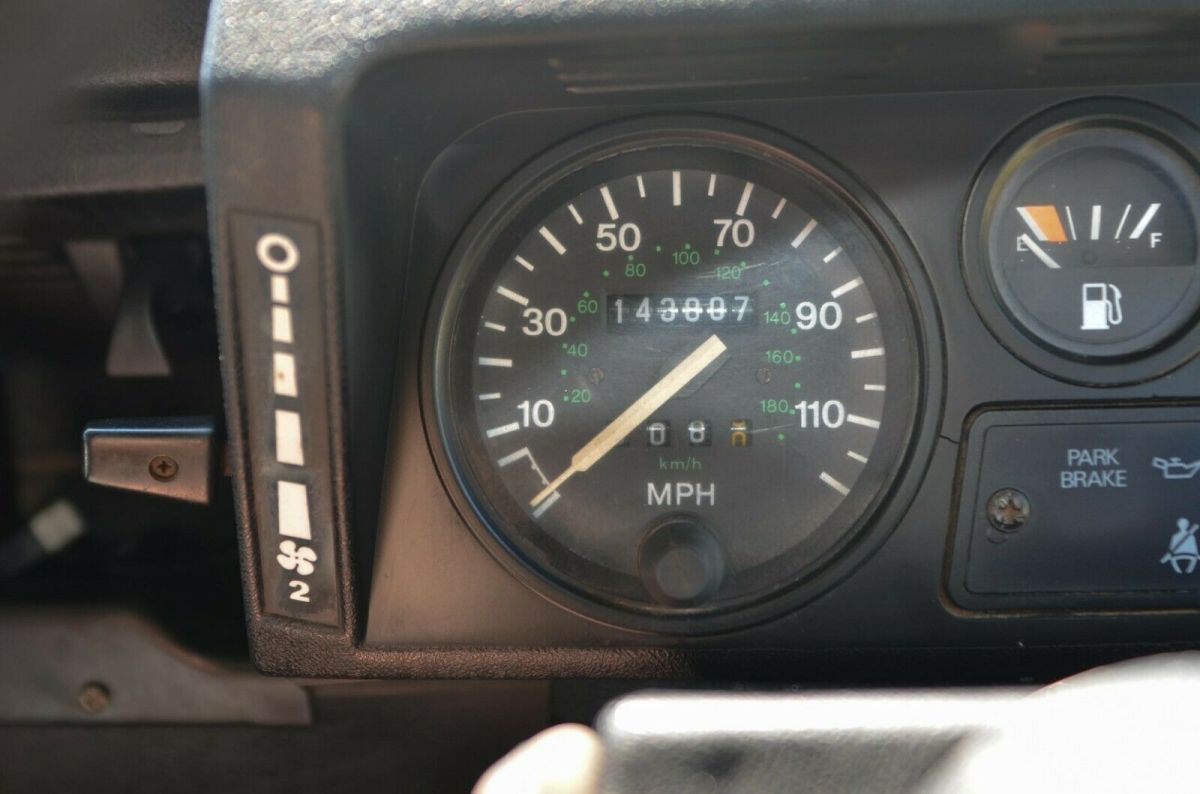 1994 Land Rover Defender defender 110 - photo 11