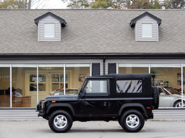 1994 Land Rover Defender 90 convertible, 5 speed, A/C, 57k miles 1994 Land Rover Defender D90 soft top