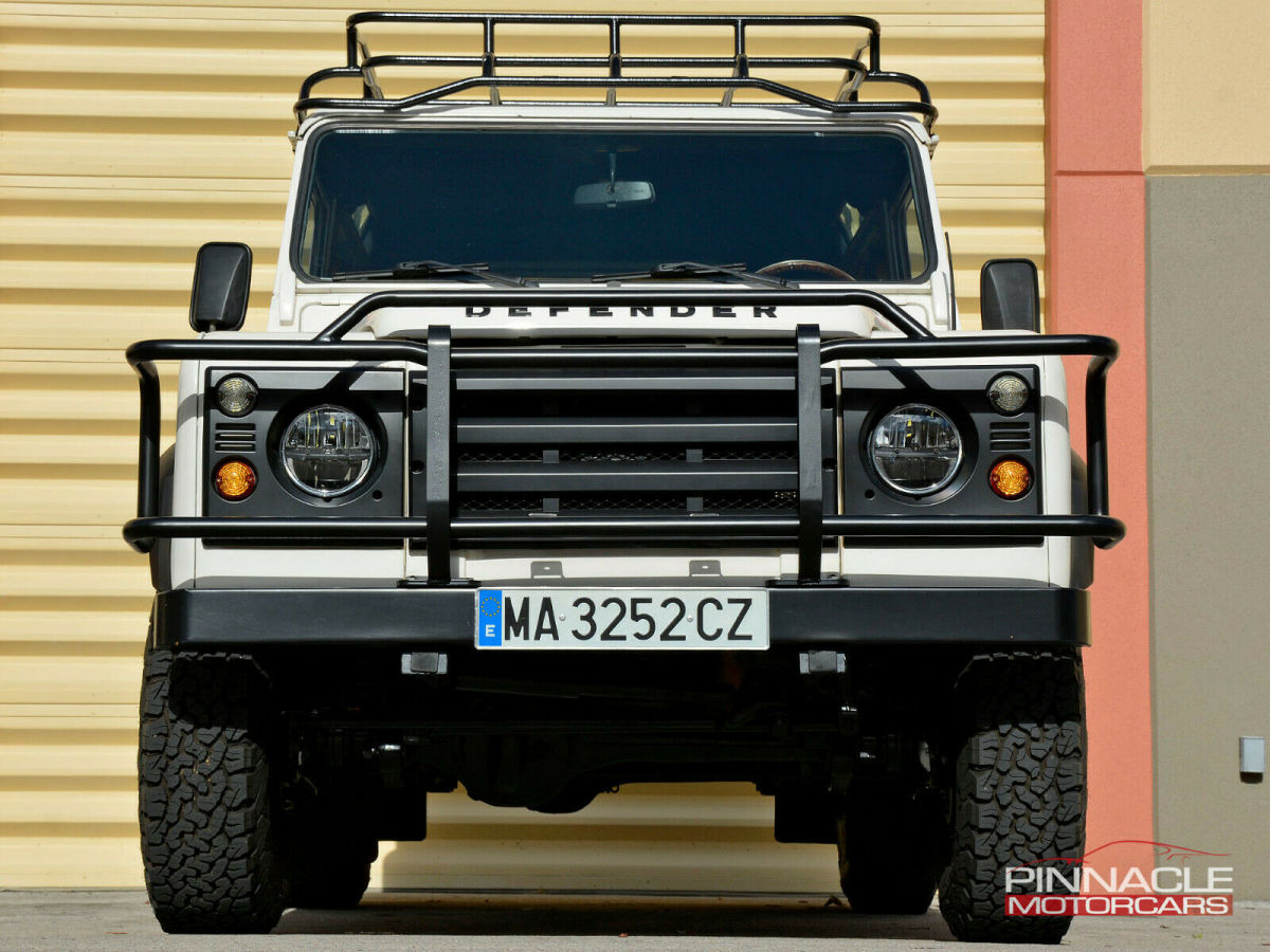 1994 Land Rover Defender 300TDI Restored! A/C! LEDs 3.25% Fin. 561-445-5093 - photo 8