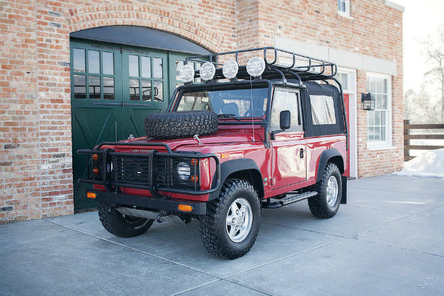 1994 Land Rover Defender 90 NAS Sport/Utility 3.8L Manual 1994 Land Rover Defender 90 NAS
