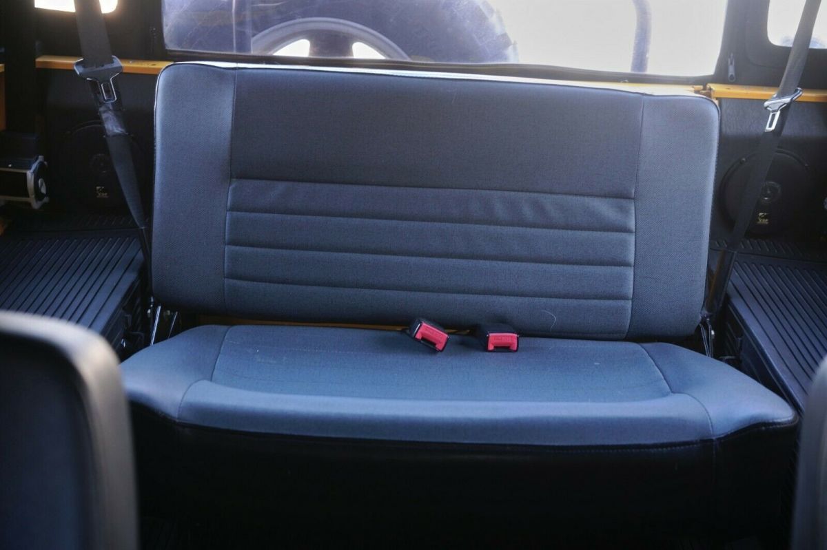 1994 Land Rover Defender NAS 90 - photo 10