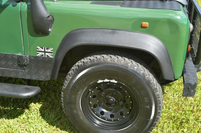 1994 Land Rover Defender defender 110 - photo 2