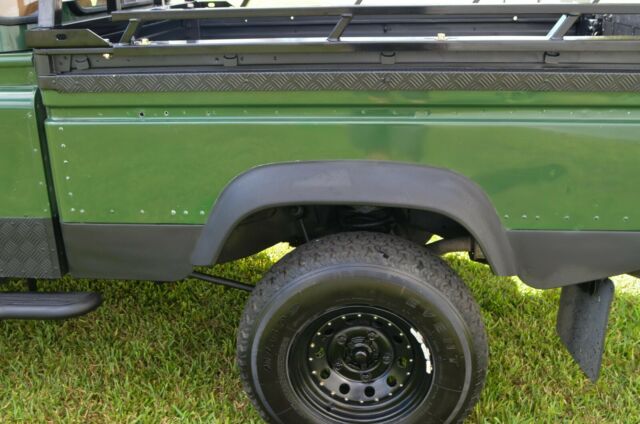 1994 Land Rover Defender defender 110 - photo 9
