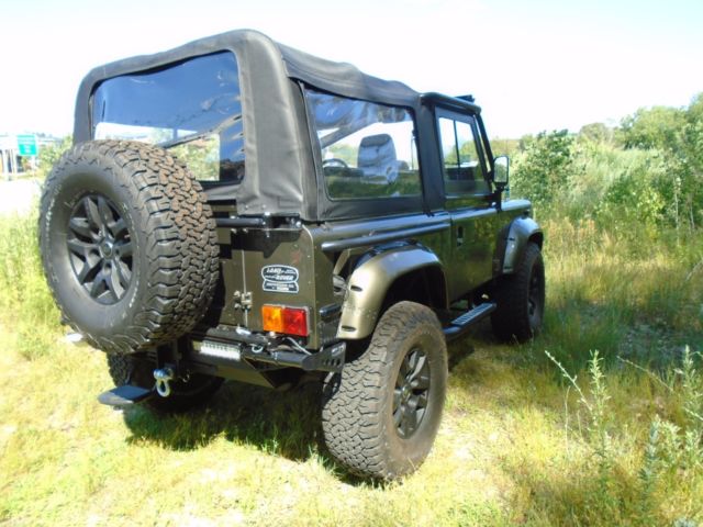 1994 Land Rover Defender - photo 3
