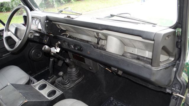1994 Land Rover Defender SEE FULL DESCRIPTION BELOW - photo 10