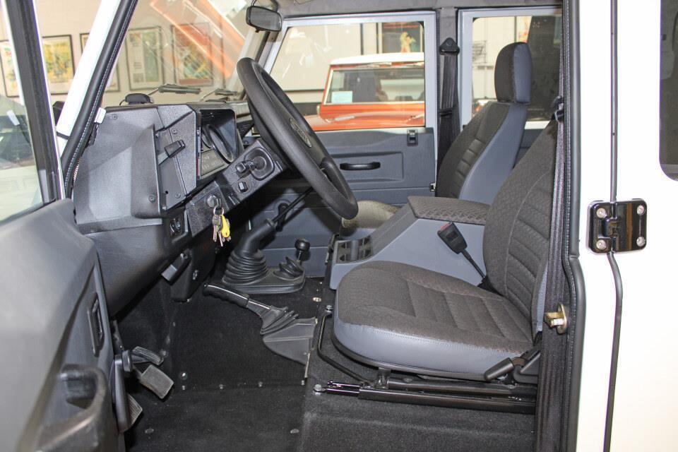 1994 Landrover Defender - photo 8