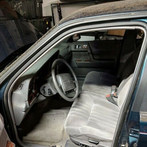 1994 Chrysler LeBaron LE - photo 3