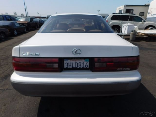 1994 Lexus ES - photo 6