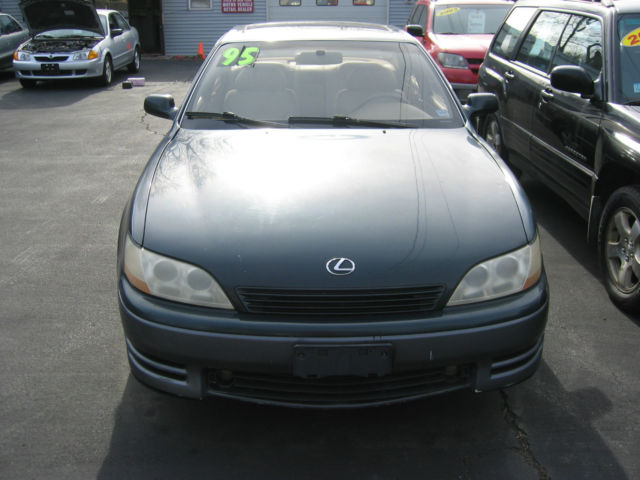 1994 Lexus ES - photo 2