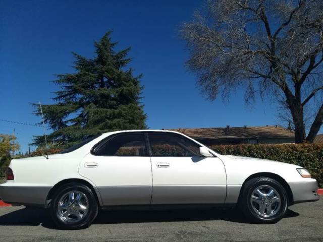 1994 Lexus ES 350 ES300 Pearl - photo 2