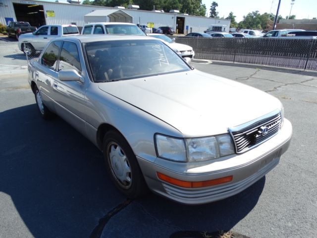 1994 Lexus LS - photo 3