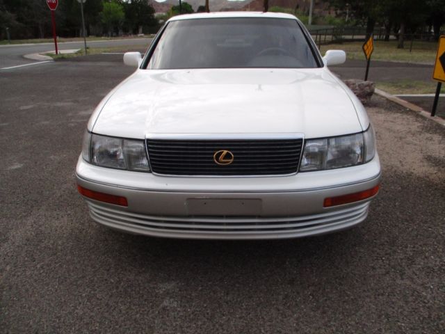 1994 Lexus LS 4 dr - photo 11