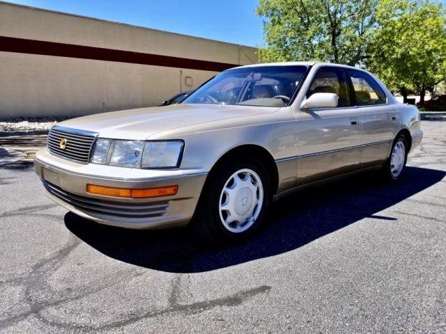 1994 Lexus LS Luxury Edition Sedan - photo 3