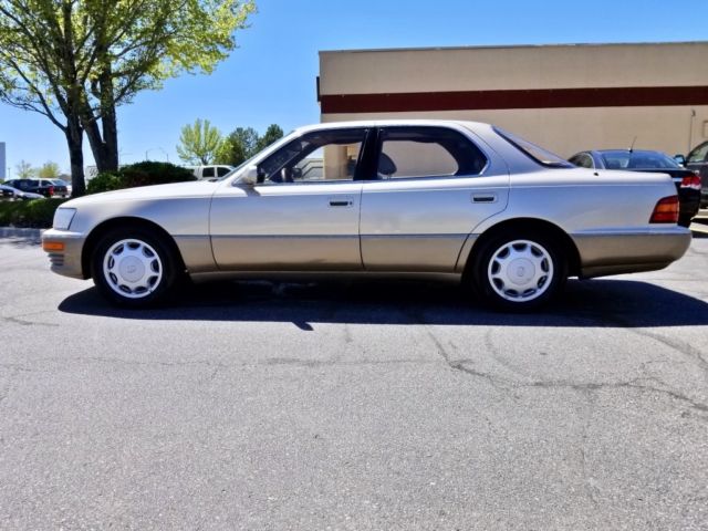 1994 Lexus LS Luxury Edition Sedan - photo 4