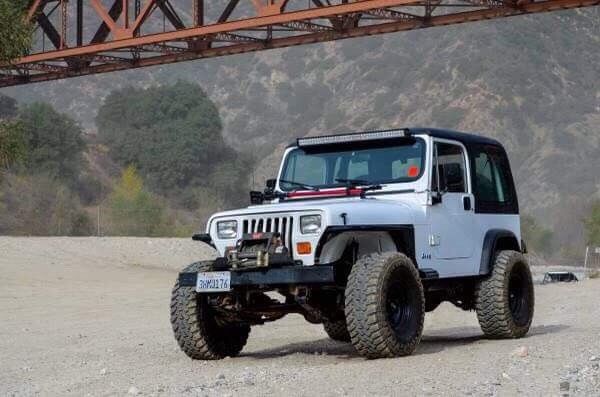 1994 Lifted Jeep Wrangler in Great Condition (RELISTED) - Automatic 1994 Jeep Wrangler