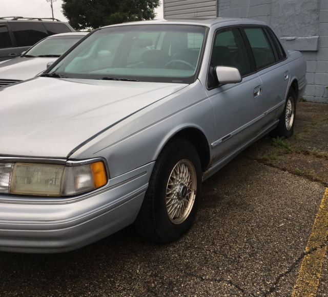 1994 Lincoln Continental Executive Series - photo 3