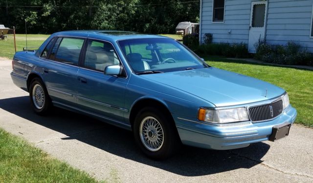 1994 Lincoln Continental - photo 3