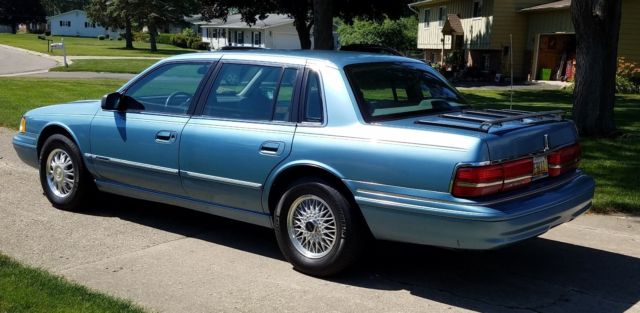 1994 Lincoln Continental - photo 4
