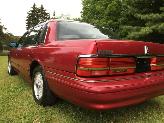 1994 Lincoln Continental Signature Series - photo 7
