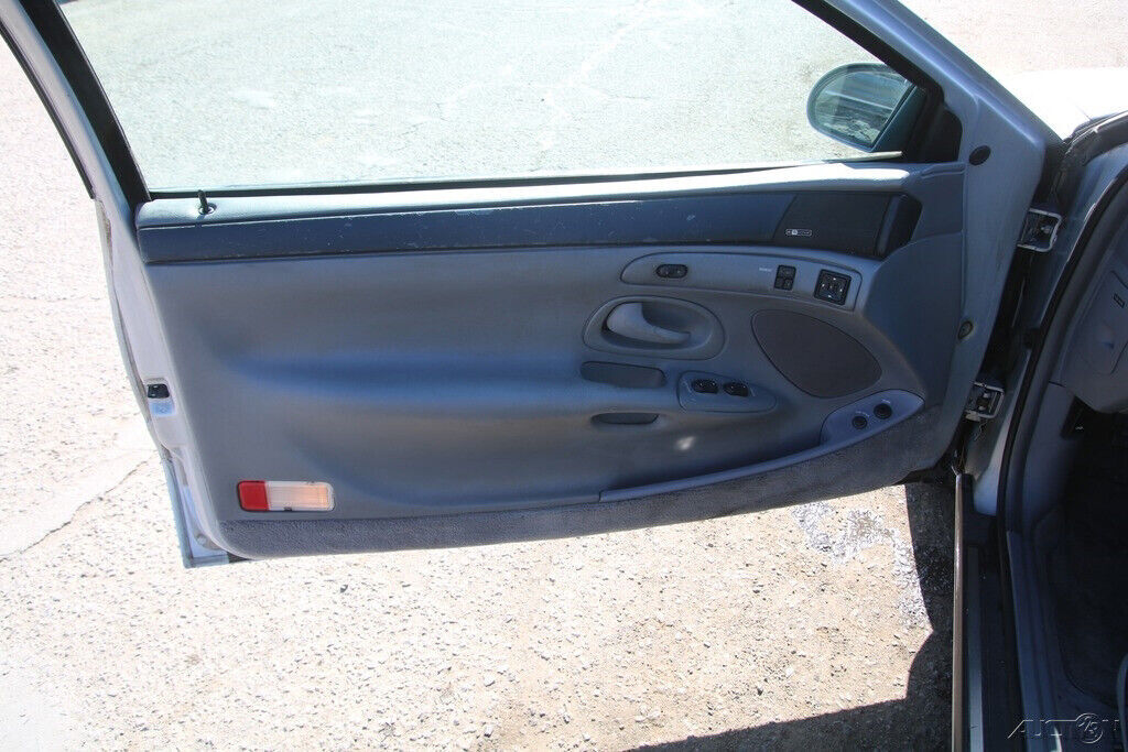 1994 Lincoln Mark Series - photo 11