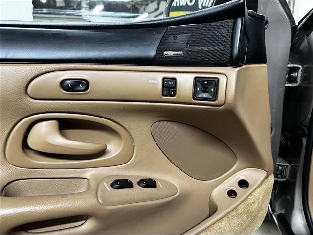 1994 Lincoln Mark Series Base 2dr Coupe - photo 4