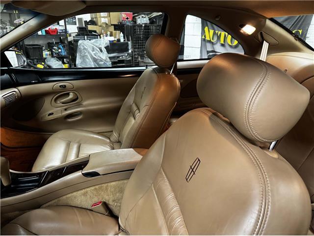 1994 Lincoln Mark Series Base 2dr Coupe - photo 7
