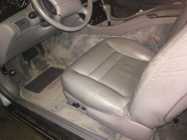 1994 Lincoln Mark Series Base Sedan 2-Door - photo 11
