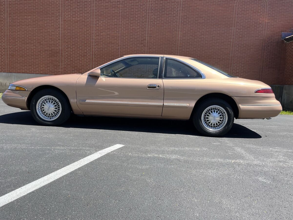 1994 Lincoln Mark Series - photo 3