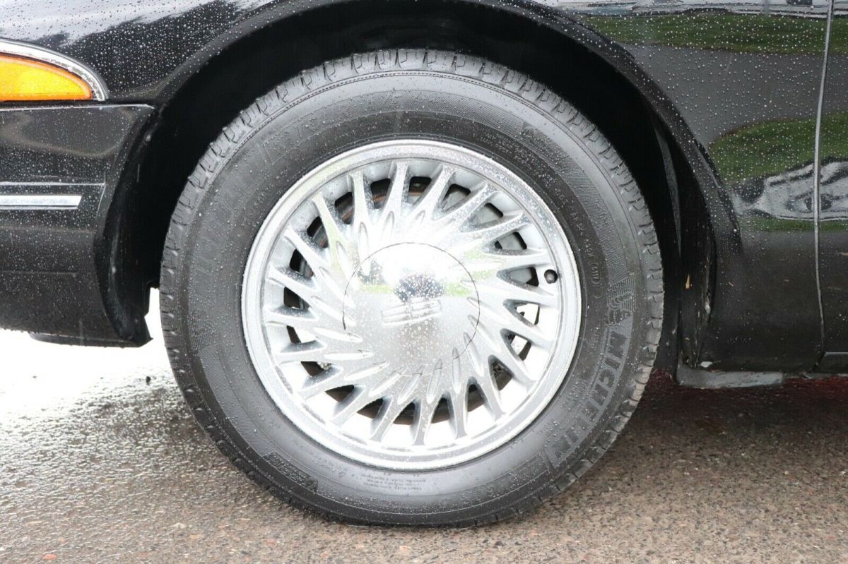 1994 Lincoln Mark Series Mark 8 - photo 9