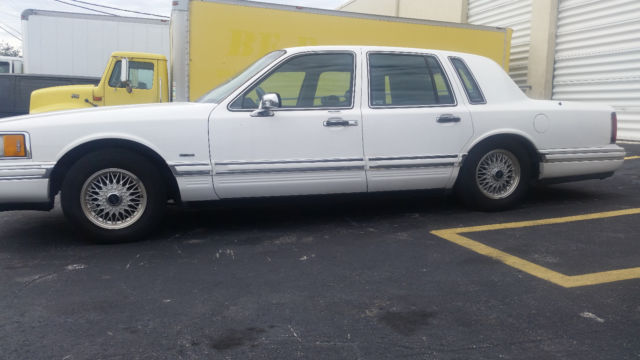 1994 Lincoln Town Car