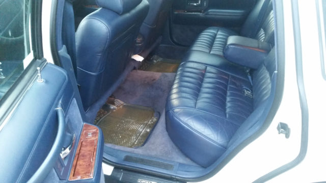1994 Lincoln Town Car - photo 11