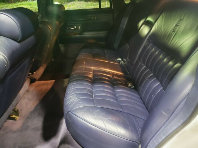 1994 Lincoln Town Car Executive - photo 13