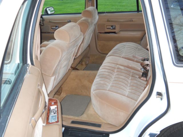 1994 Lincoln Town Car Exucative - photo 13