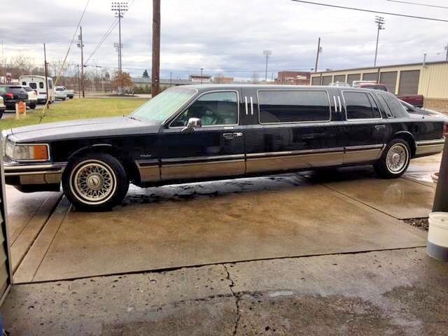1994 Lincoln Town Car Executive Sedan - photo 11